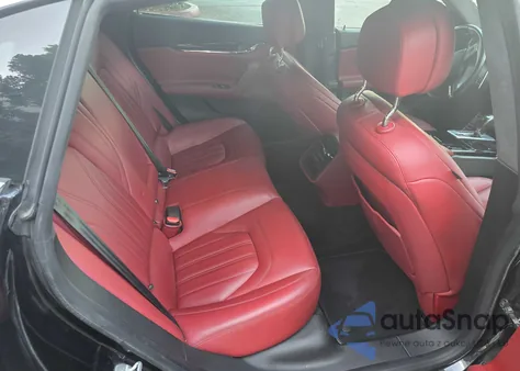 2014 Maserati Quattroporte S z USA, uszkodzony, nr VIN ZAM56RRA6E1089719